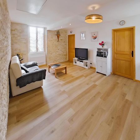 Logement Cosy Parking Prive Situe Au Coeur Du Village Reviers Екстер'єр фото