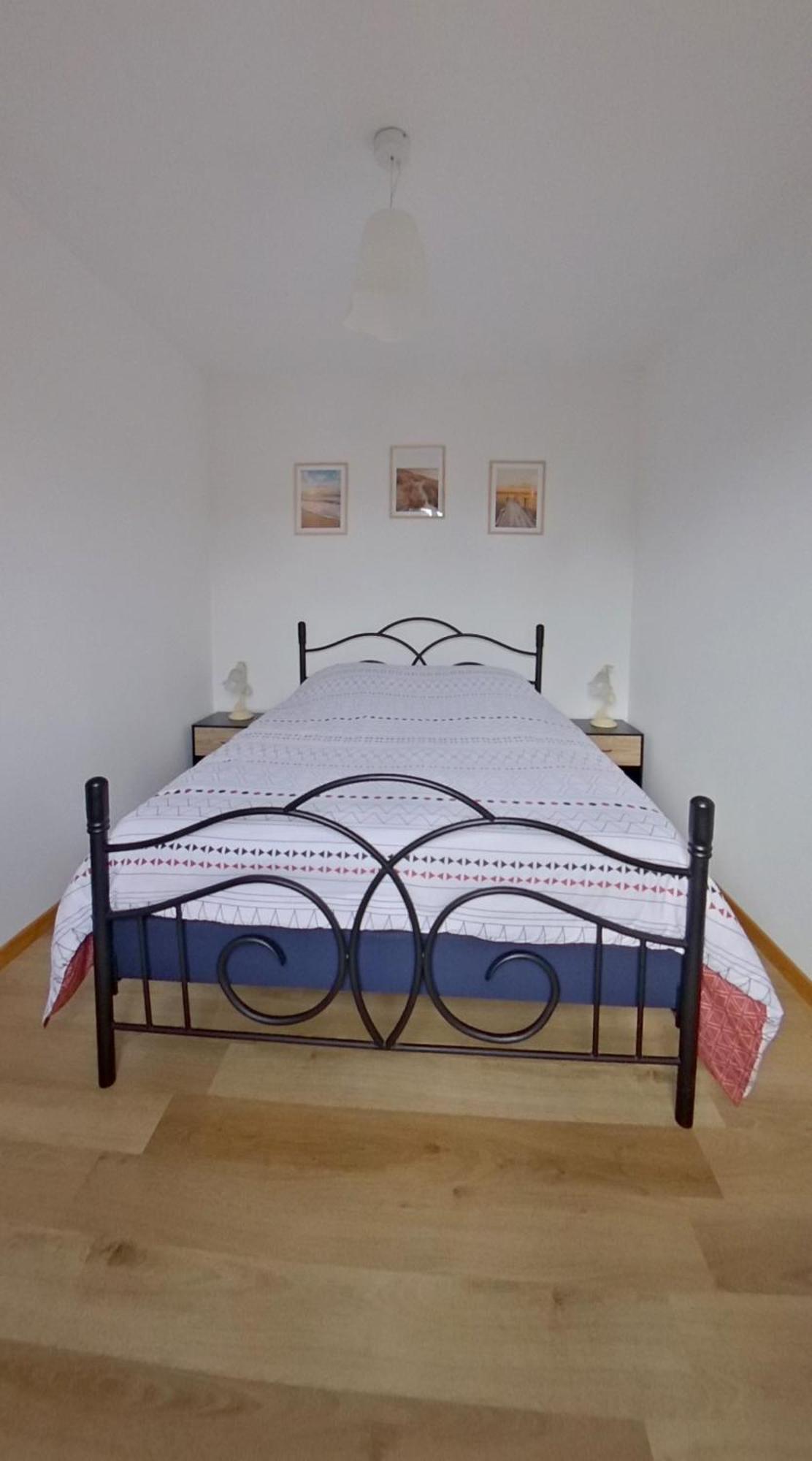 Logement Cosy Parking Prive Situe Au Coeur Du Village Reviers Екстер'єр фото